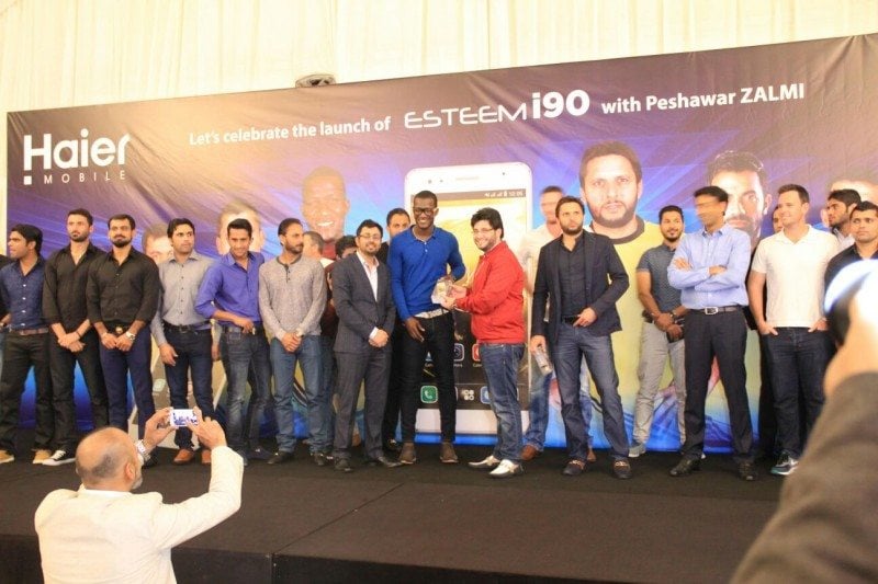 Haier Mobile host dinner for Peshawar Zalmi Haier Mobile