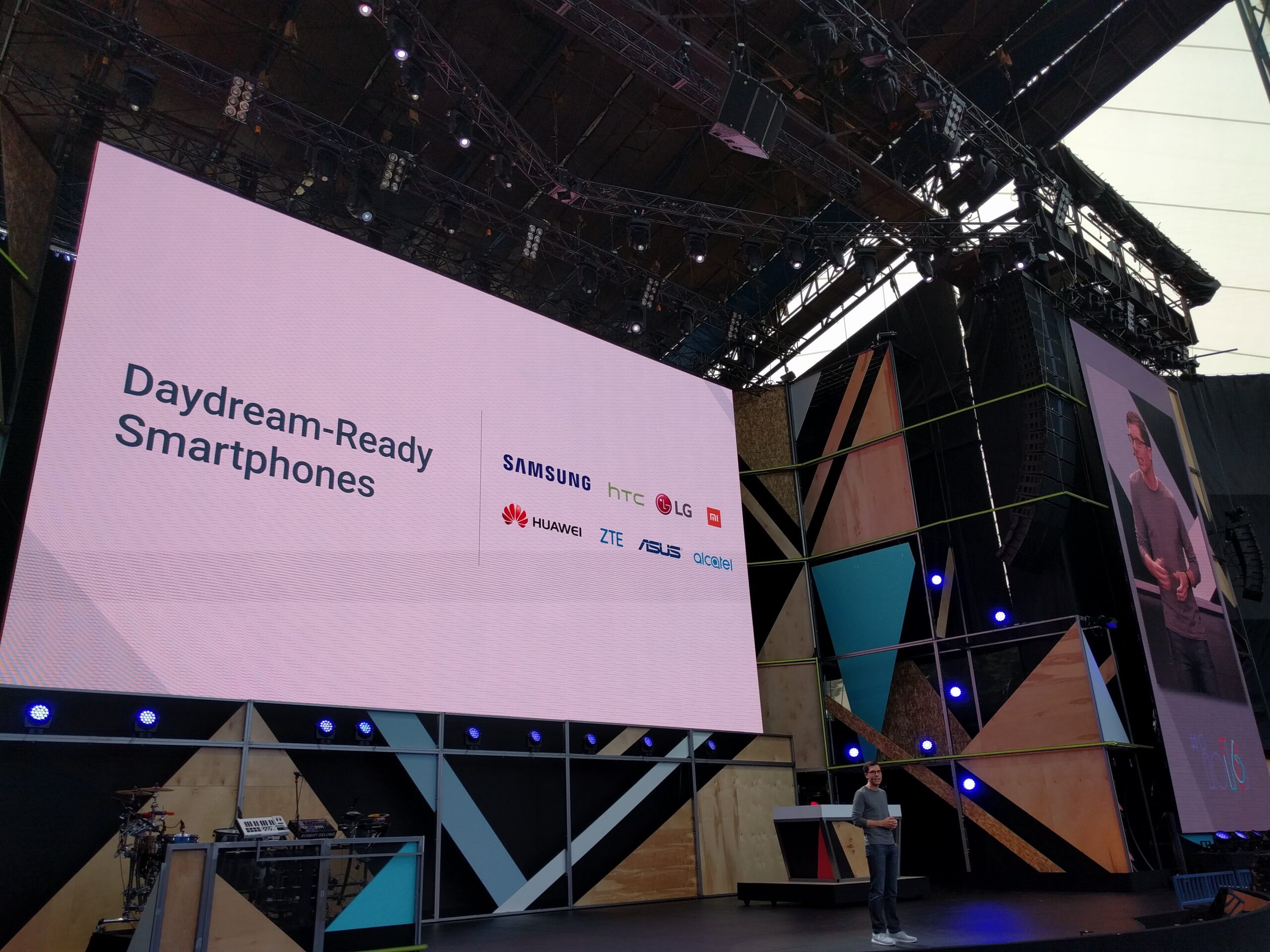 Huawei One of First to Support Daydream Google’s Platform