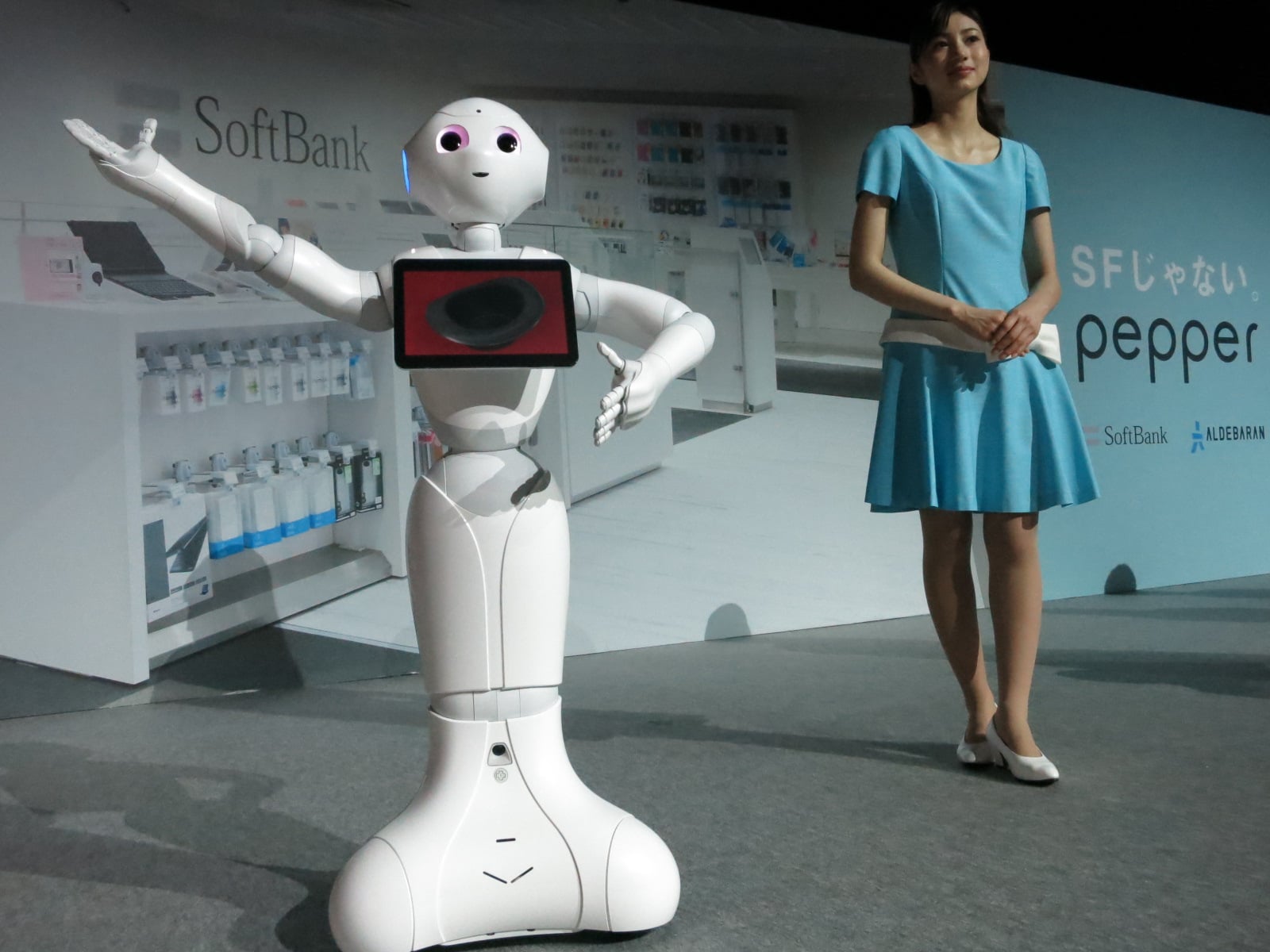 SOFTBANK’S PEPPER ROBOT, NOW LAUNCHED IN TAIWAN!