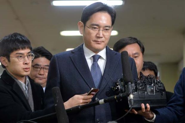 Samsung faced in-house trouble, Chief arrested!