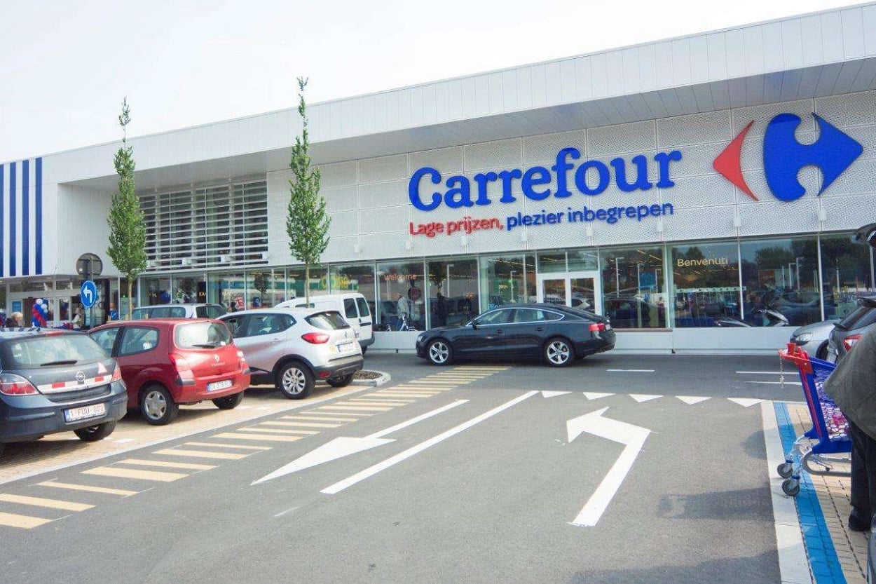 Carrefour's loyalty points make a point to win you over!