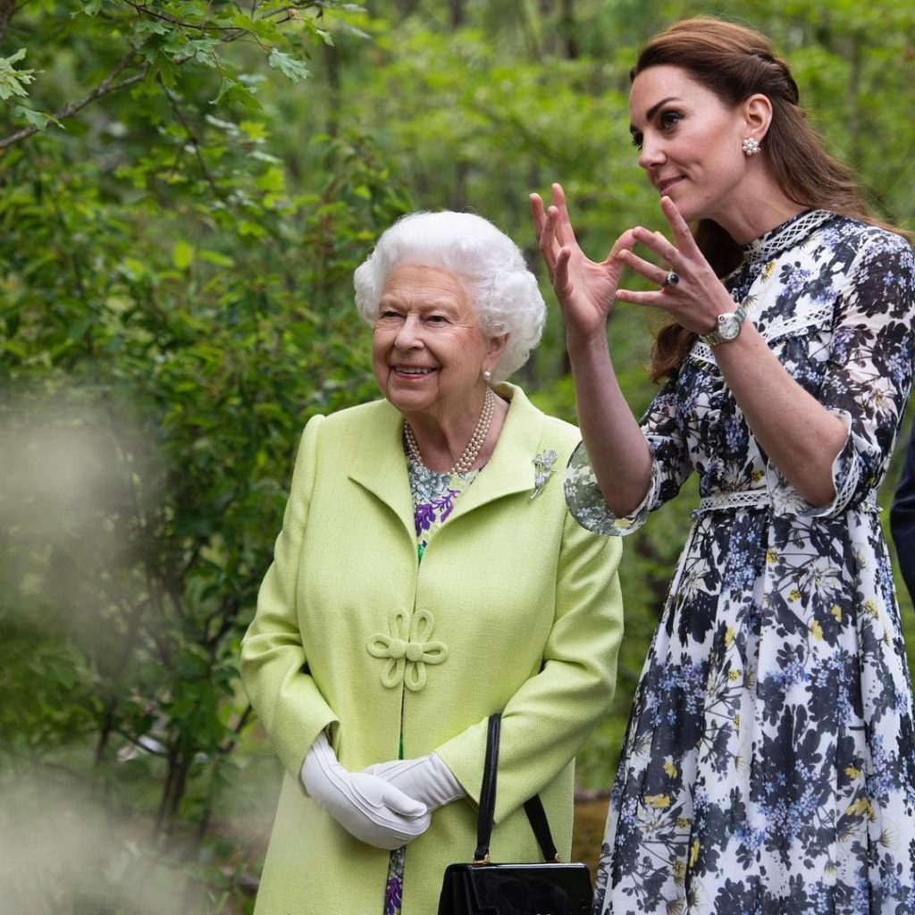 Kate Middleton thanks fans for wishing her well on her 39th Birthday