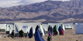 Pakistan Set to Issue Afghan Refugees Smart Cards