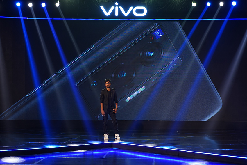 vivo Announces the Launch of X70 Pro in Pakistan 