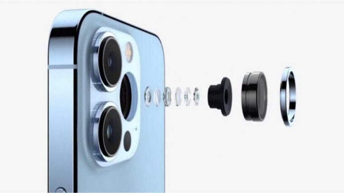 iPhone 15 Pro 15x periscopic zoom lens