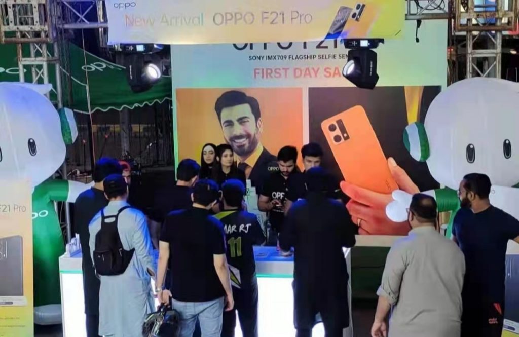 OPPO F21 Pro Kicks Off First Sales Day in Pakistan