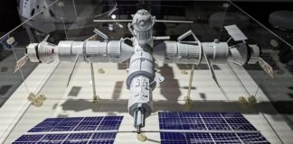 Russia unveiled a model of the new space station