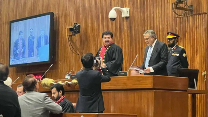 Dar is sworn into the Senate amid a row