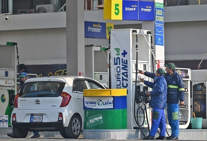 Pakistan Releases Updated Prices for Petrol and Diesel