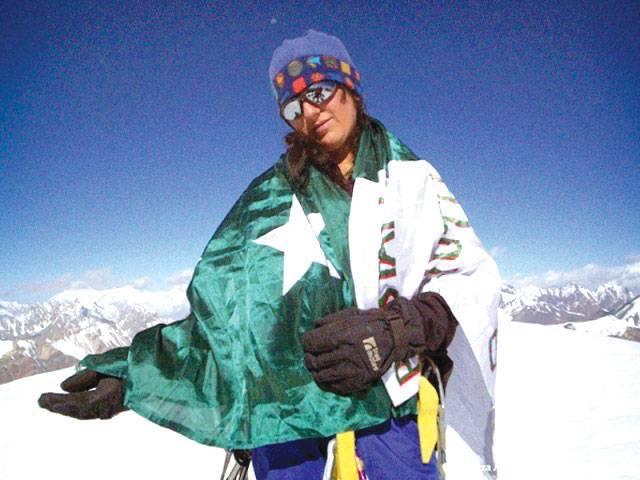 Altitude Sickness Forces Pakistani Climber Samina Baig to Seek Medical Attention