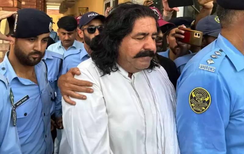 Ali Wazir Arrested for Alleged Assault on Police Following Traffic Collision