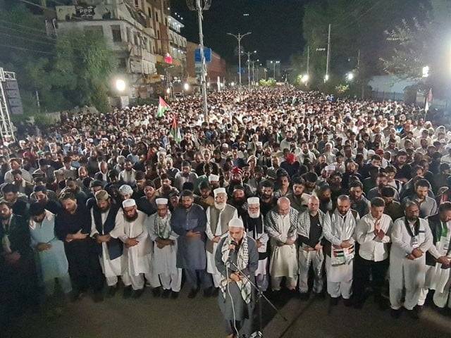 Haniyeh Assassination: Thousands Attend Funeral Prayers in Pakistan