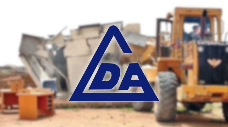 LDA Seals 60 Properties Over Illegal Commercial Activities in Lahore