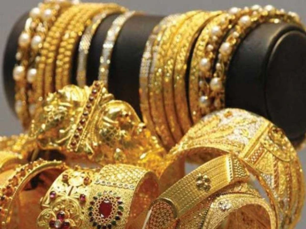 Gold Prices Hit Record Highs Globally and Locally