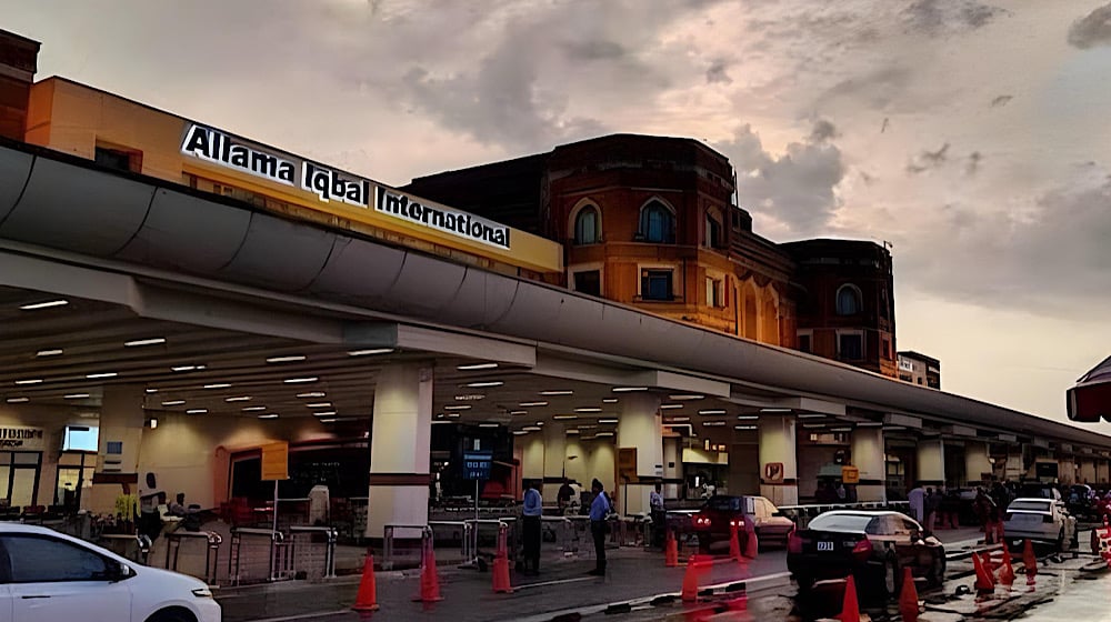 Lahore Airport Authorities Remove 3,171 Passengers Over Fake Travel Documents