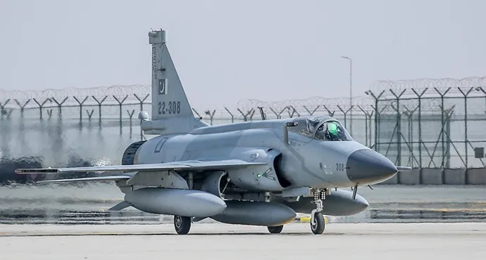 Azerbaijan to Acquire JF-17 Thunder Jets from Pakistan, Eyes Joint Production and $2 Billion Investment