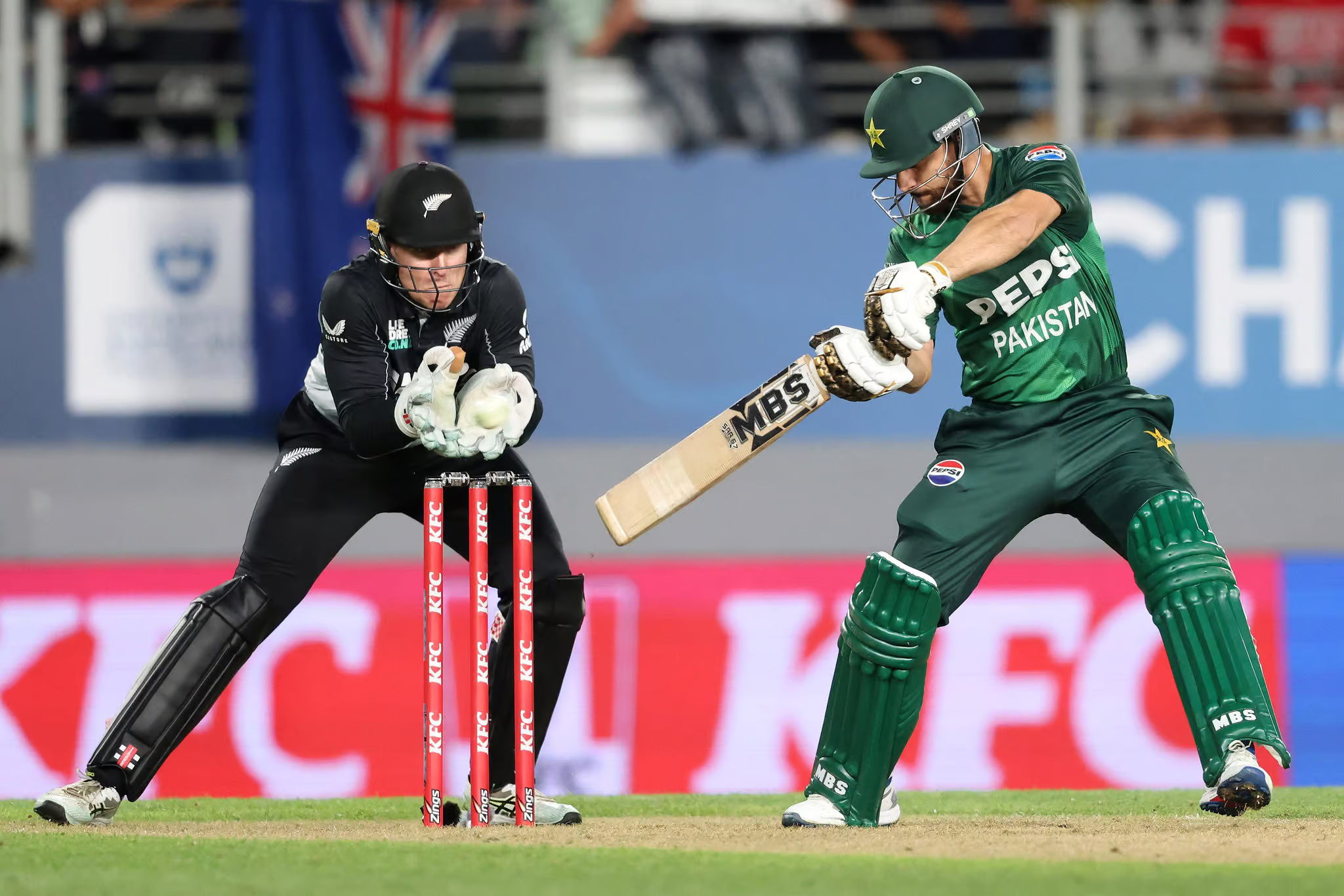 New Zealand Crushes Pakistan by 115 Runs in 4th T20I to Dominate Series