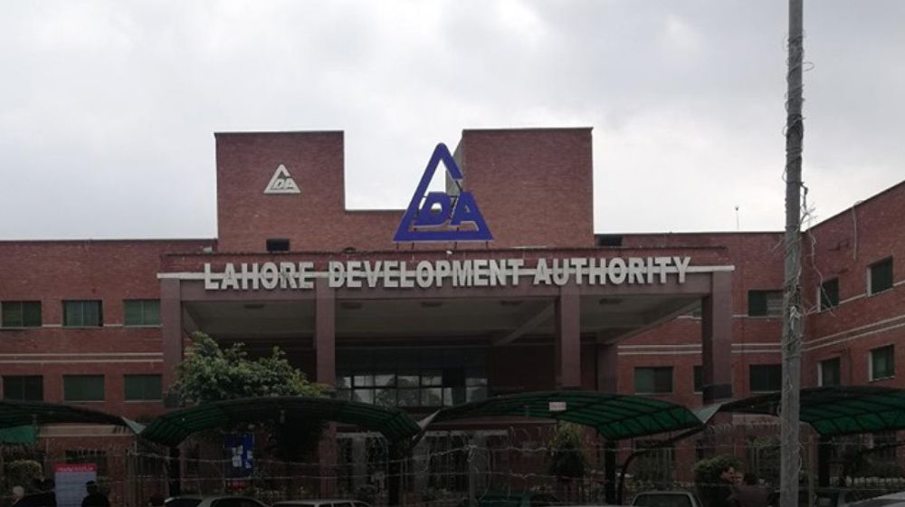 LDA