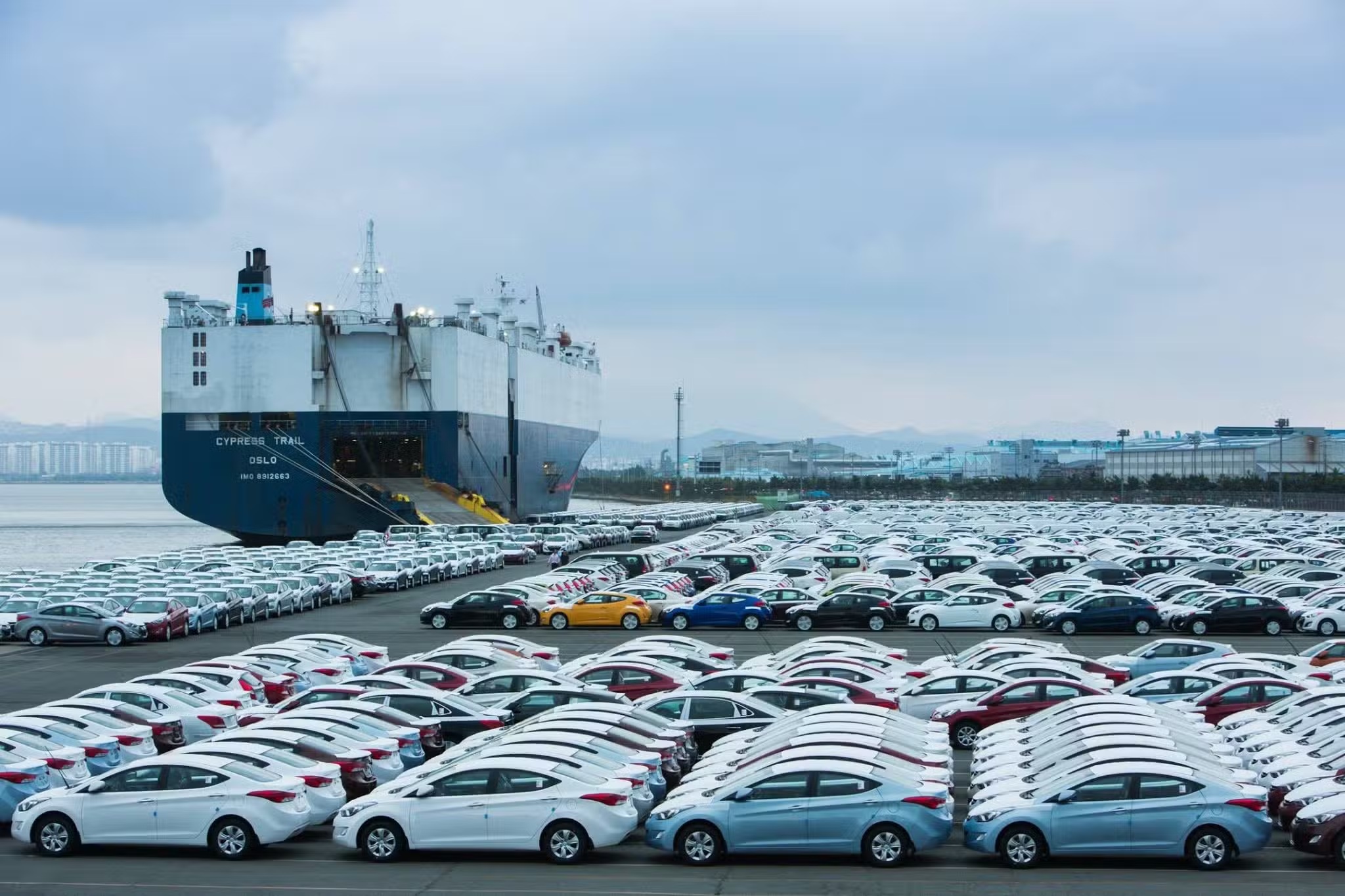 Pakistan to Allow Used Car Imports Under IMF Program, But Prices Unlikely to Fall