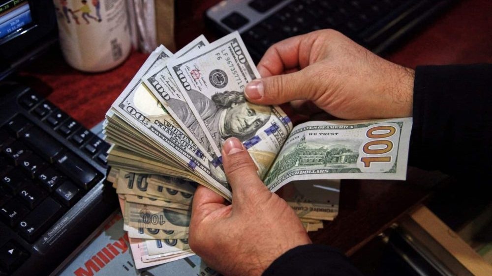 Pakistani Rupee Gains Slightly Against US Dollar; Mixed Trends in Other Currencies