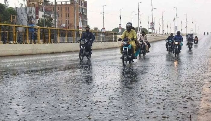 Deep Depression Over North Gujarat to Bring Heavy Rains Across Pakistan