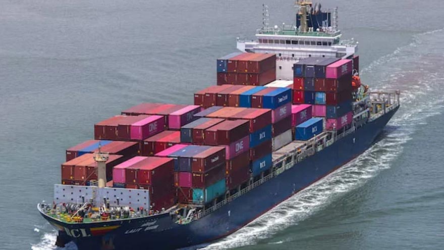 US Forces Intercept Cargo Ship Traveling From China to Iran