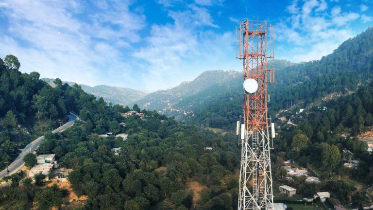 Pakistan Telecom Issues